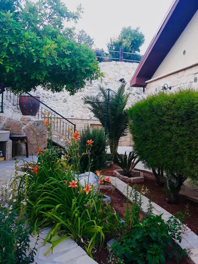 Lofou Traditional House Екстериор снимка