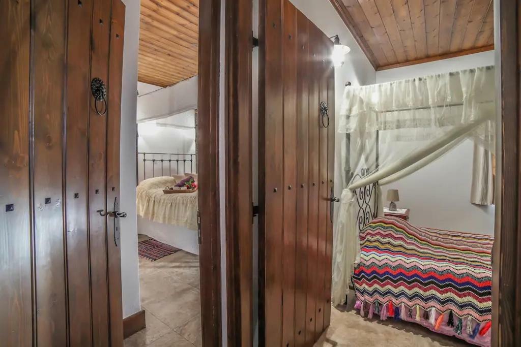 Lofou Traditional House Екстериор снимка